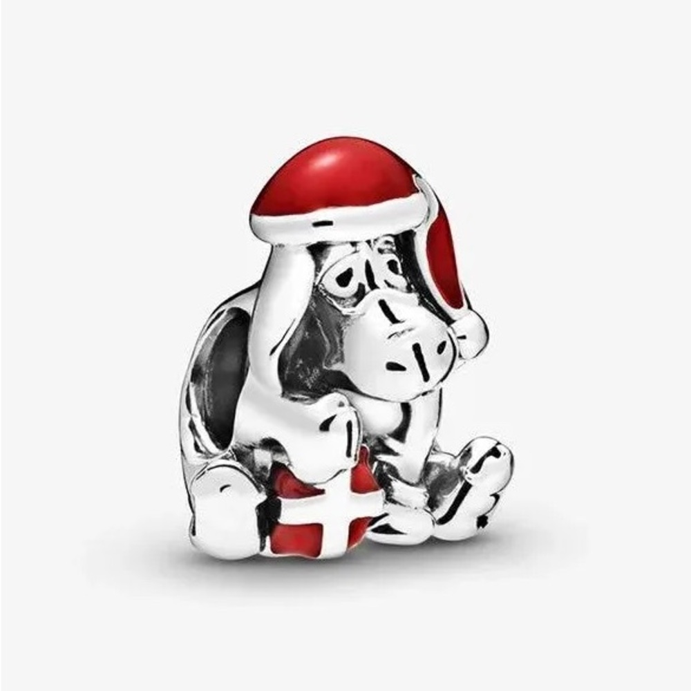 PANDORA Eeyore Christmas Charm